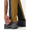 Helly Hansens Men’s Vika Tur Pants 2.0. Med ergonomisk formede knæ og et indstikket skridt tilbyder disse bukser en enestående bevægelsesfrihed og komfort. Praktiske håndlommer og en lynlåslomme på låret.